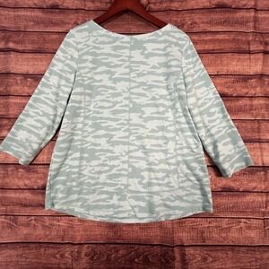 T‎ by Talbots Green Jacquard Camo Print Quarter Sleeve Pullover - L